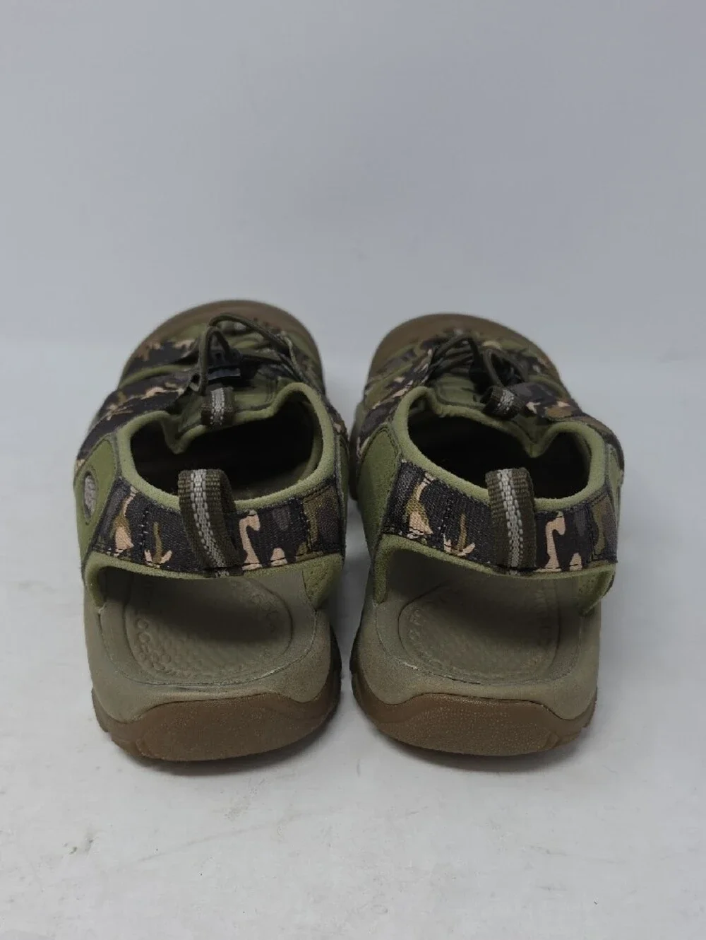 Keen Olive Green Camo Closed-Toe Hiking Sandals Men's Size 12